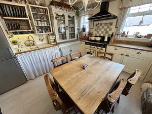 Photo 5- click for photo gallery